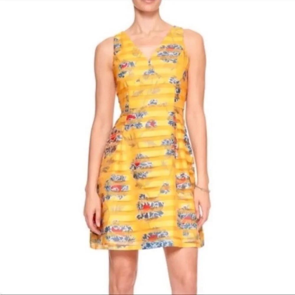 - Banana Republic gold floral print fit and flare dress Sz 8